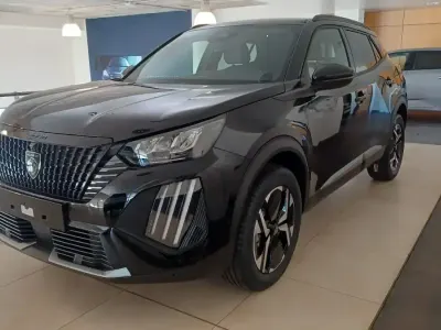 Nuevo Peugeot 2008 Allure 145 CV (106 kW) 2025 Negro SUV