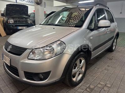 Gris / plata Usado 2008 Suzuki SX4 GLX SUV | 6300 € (Precio justo)