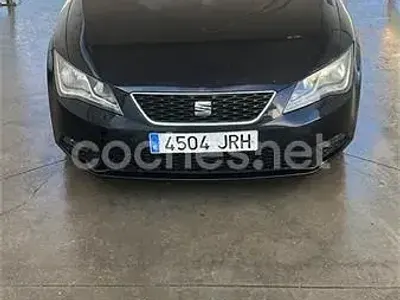 Usado Seat Leon Reference 110 CV (80 kW) 2016 Negro Berlina