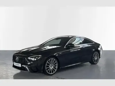 Usado Mercedes E220 194 CV (142 kW) 2022 Gris Coupe