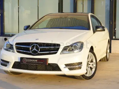 Usado Mercedes C200 184 CV (135 kW) 2015 Blanco Coupe