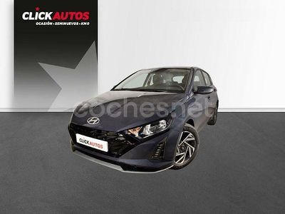 Gris Usado 2024 Hyundai i20 Berlina | 15.700 € (Precio justo)