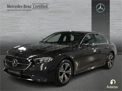 Usado Mercedes E200 204 CV (150 kW) 2025 Gris / plata Berlina