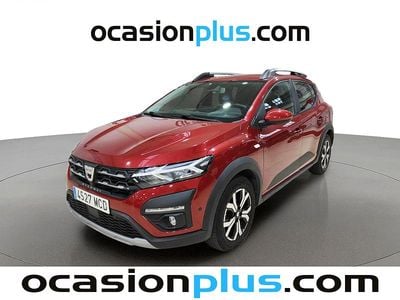 Usado Dacia Sandero Comfort 91 CV (66 kW) 2022 Rojo Utilitario