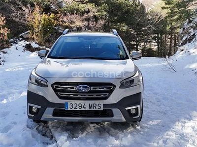 Usado Subaru Outback 169 CV (124 kW) 2024 Blanco Familiar