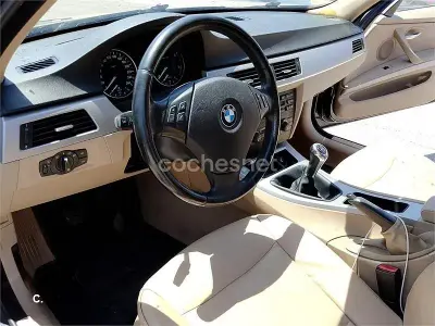 Usado BMW 318 122 CV (89 kW) 2007 Negro Berlina