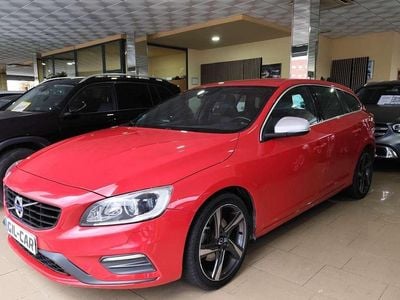 Rojo Usado 2016 Volvo V60 R-Design Momentum Familiar | 10.990 € (Precio justo)
