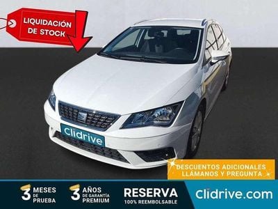 Usado Seat Leon ST Style 110 CV (80 kW) 2020 Blanco Familiar