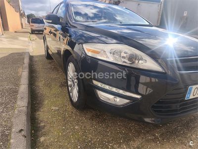 Negro Usado 2013 Ford Mondeo Business Edition Berlina | 3850 €