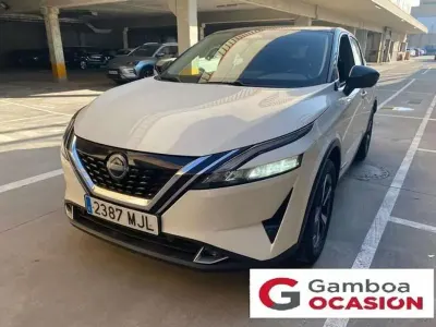Begagnad Nissan Qashqai N-Connecta 190 HK (139 kW) 2023 Vit SUV