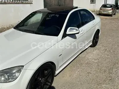 Usado Mercedes C230 Elegance 204 CV (150 kW) 2008 Blanco Berlina