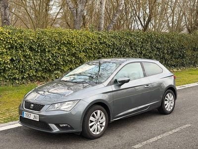 Gris / plata Usado 2016 Seat Leon Reference Berlina | 9990 € (Buen precio)