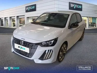 Nuevo Peugeot 208 Allure 101 CV (74 kW) 2026 Blanco Utilitario
