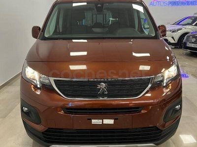 Usado Peugeot Rifter Allure 100 CV (73 kW) 2020 Marrón Monovolumen
