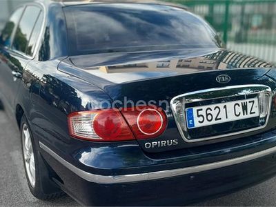 Negro Usado 2004 Kia Opirus EX Berlina | 3900 €