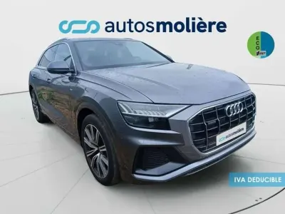 Usado Audi Q8 286 CV (210 kW) 2022 Gris SUV