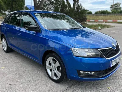 Usado Skoda Rapid Ambition 95 CV (69 kW) 2018 Azul Utilitario