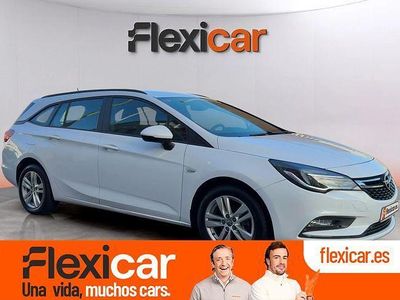 Blanco Usado 2019 Opel Astra Selective Familiar | 9990 € (Precio justo)
