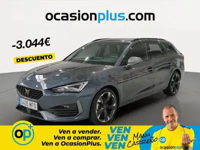 Usado Cupra Leon 150 CV (110 kW) 2023 Gris / plata Familiar