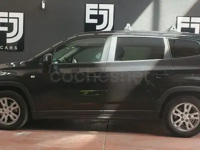 Usado Chevrolet Orlando LTZ 141 CV (103 kW) 2014 Negro Monovolumen