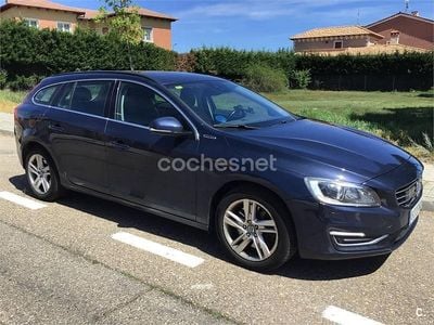 Käytetty Volvo V60 285 HP (209 kW) 2014 Sininen Farmari