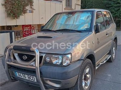 Marrón Usado 2000 Nissan Terrano Comfort SUV | 12.500 € (Caro)