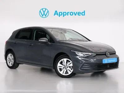 Usado VW Golf VIII Life 110 CV (80 kW) 2022 Gris