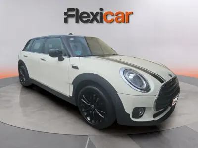 Usado Mini One Clubman 102 CV (75 kW) 2019 Beige Familiar