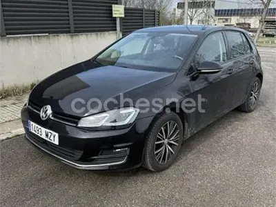 Usado VW Golf VII Advance 116 CV (85 kW) 2016 Negro Berlina