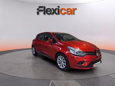 Usado Renault Clio IV Zen 90 CV (66 kW) 2017 Rojo Utilitario