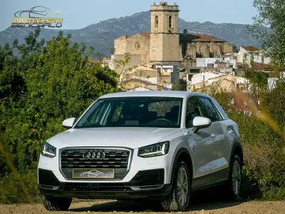 Usado Audi Q2 Advanced 116 CV (85 kW) 2020 Blanco SUV