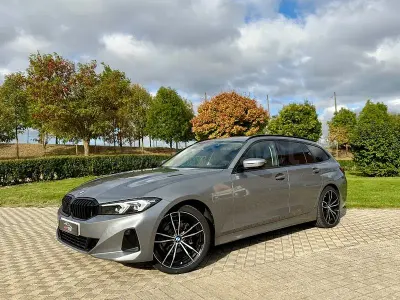 Usado BMW 318 Comfort Edition 150 CV (110 kW) 2023 Gris / plata Familiar