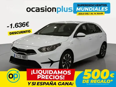 Usado Kia Ceed 100 CV (73 kW) 2025 Blanco Utilitario
