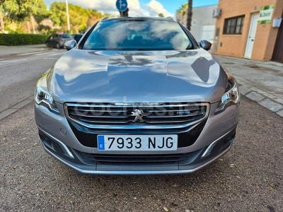 Usado Peugeot 508 SW Active 120 CV (88 kW) 2017 Gris / plata Familiar