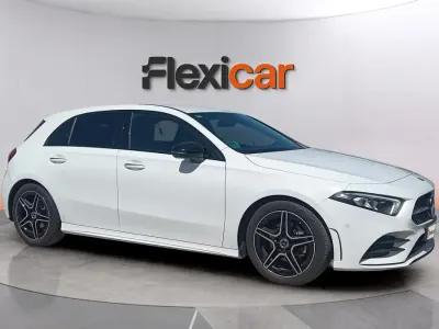 Usado Mercedes A180 136 CV (100 kW) 2022 Blanco Berlina