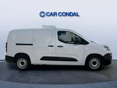 Usado Citroën Berlingo 102 CV (75 kW) 2024 Blanco Monovolumen