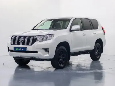 Używany Toyota Land Cruiser 177 KM (130 kW) 2018 Biały SUV