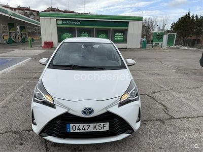 Blanco Usado 2018 Toyota Yaris Hybrid Active Berlina | 15.500 € (Precio justo)