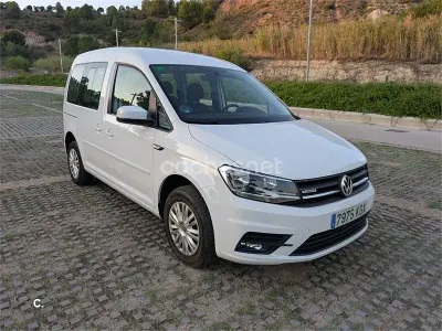 Usado VW Caddy Edition 110 CV (80 kW) 2018 Blanco Monovolumen