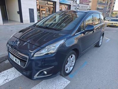 Azul Usado 2014 Peugeot 5008 Allure Monovolumen | 7900 € (Precio justo)