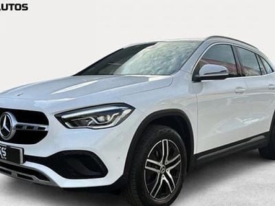 Usado Mercedes GLA200 150 CV (110 kW) 2023 Blanco SUV