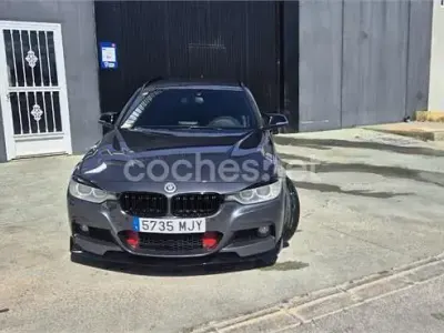 Usado BMW 318 143 CV (105 kW) 2013 Gris / plata Familiar