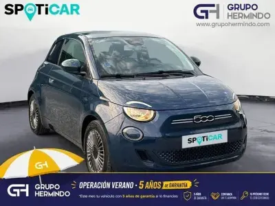 Usado Fiat 500e Action 69 kW (95 CV) 2021 Azul Utilitario