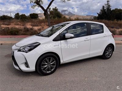 Toyota Yaris Hybrid