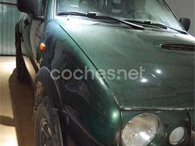 Usado Nissan Terrano Comfort 100 HP (73 kW) 1999 Verde SUV
