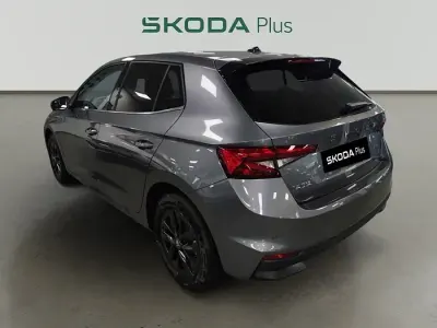 Usado Skoda Fabia Selection 95 HP (69 kW) 2025 Cinzento Citadino