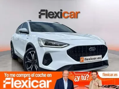 Usado Ford Focus Active 155 CV (114 kW) 2022 Blanco Berlina
