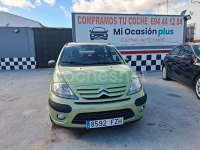 Usado Citroën C3 Furio 61 CV (44 kW) 2008 Verde Berlina
