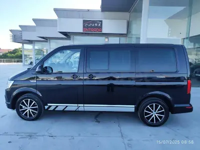 Usado VW Multivan Highline 204 CV (150 kW) 2018 Negro Monovolumen