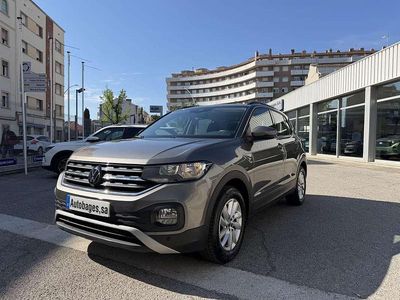 Usado VW T-Cross Advance 95 CV (69 kW) 2021 Gris SUV